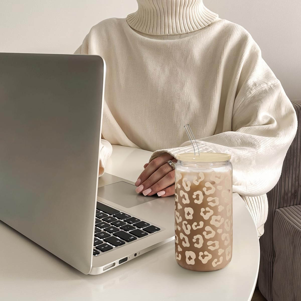 SANDJEST Leopard Glass Can, Beige Leopard Print Cup with Lid & Straw, Iced Coffee Aesthetic Cups, Gift for Christmas Birthday Mother Day, Gifts for Women, 16oz