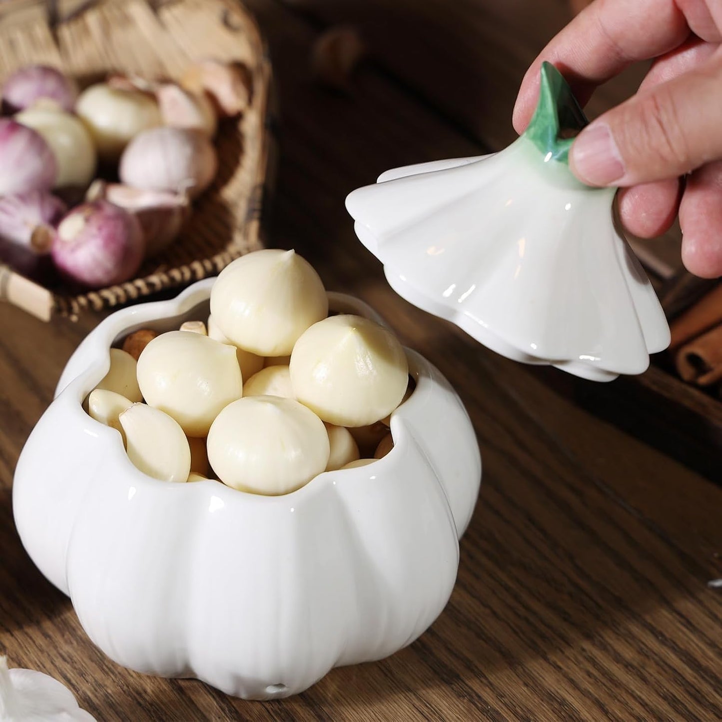 TOIVO Garlic Keeper for Counter,with Lid and Holes GarlicSaver,Garlic Holder Storage Container toKeep (white)
