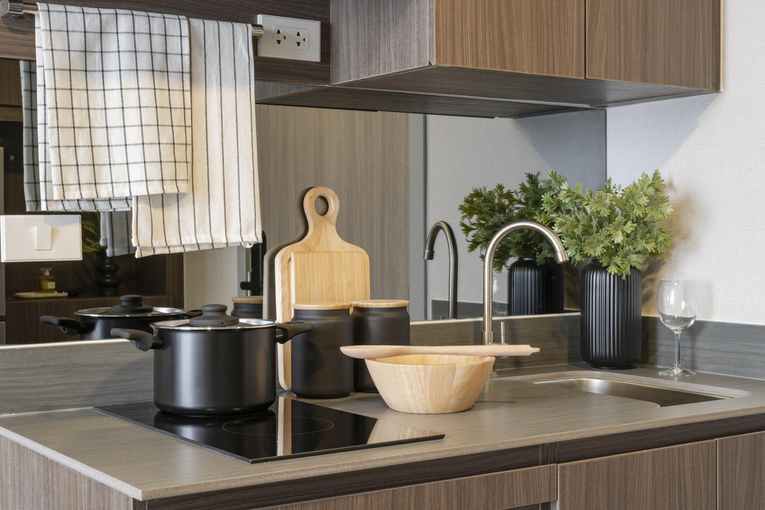 Why Simple Kitchen Tools Often Work Better Than Expensive Gadgets