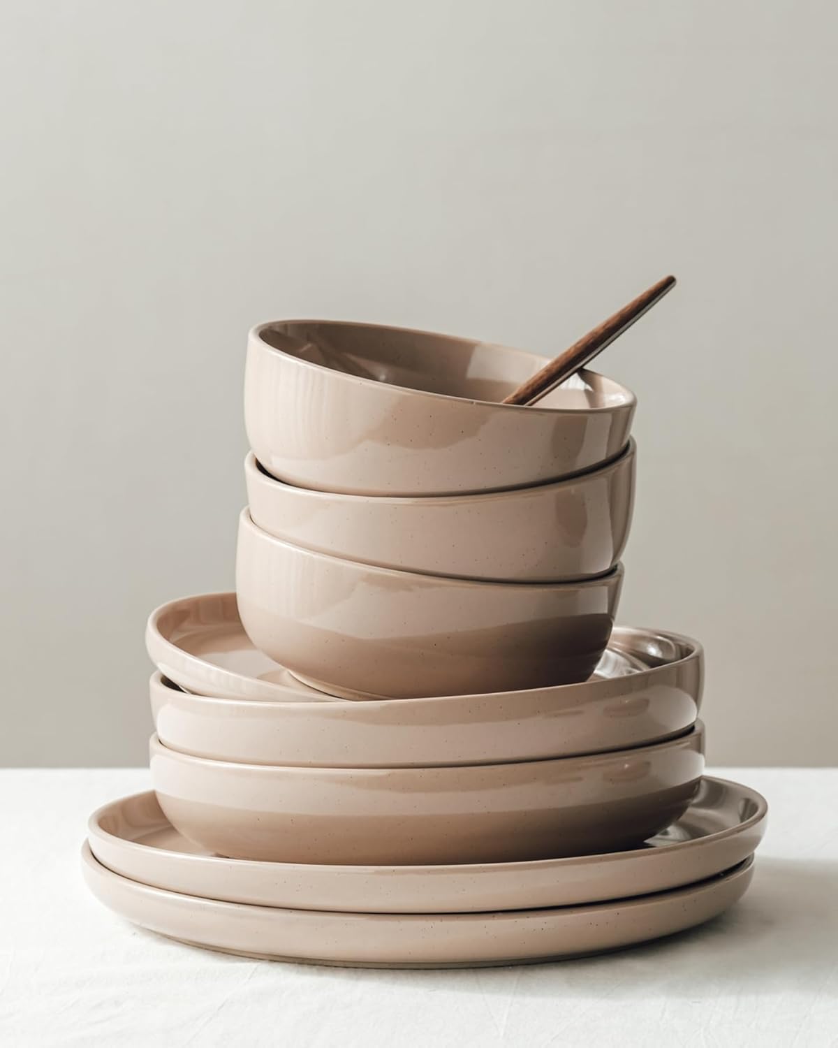 Famiware Milkyway Dinnerware Sets, 24 Piece Dish Set, Plates and Bowls Sets for 8, Cinnamon Brown