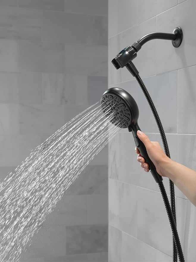 Delta Faucet 6-Spray SureDock Magnetic Shower Head with Handheld Spray, Matte Black Shower Head with Hose, Showerheads & Handheld Showers, MagnaTite Docking, Matte Black 75609BL