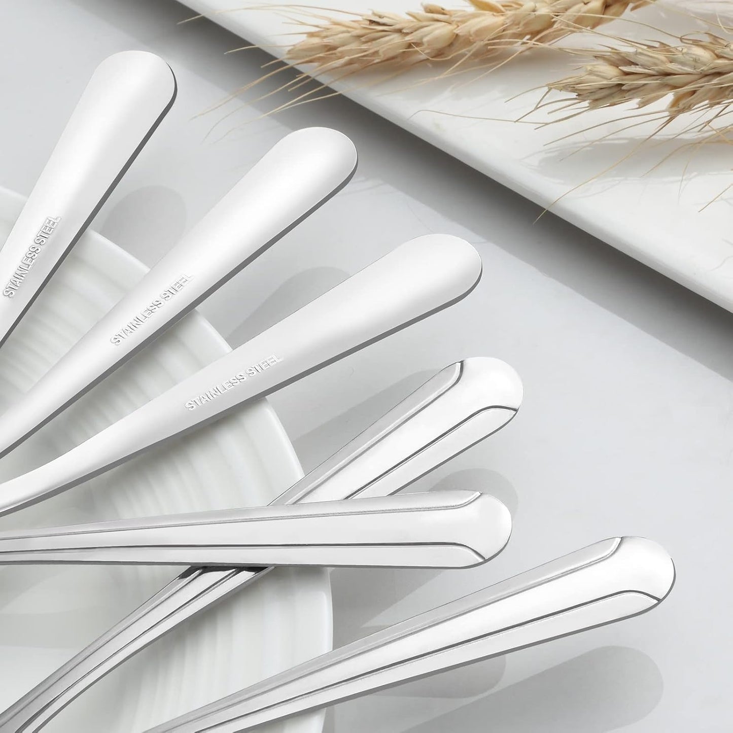 BEWOS 24 Pieces Spoons Set, 7.5 Inchs Spoons Silverware, Stainless Steel Spoons, Dinner Spoons, Mirror Polished Tablespoons, Dishwasher Safe, Silver Spoons for Home, Restaurant
