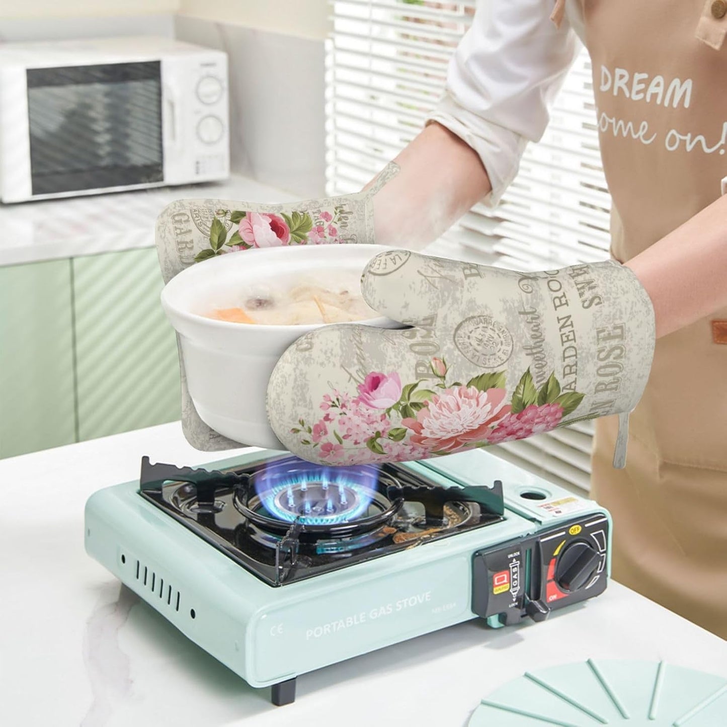 Rose Leaf Vintage Oven Mitts and Pot Holders 4 pcs Set Silicone Flowers Elegant Postcard Rose Kitchen Oven Mitt Gloves Pot Holders Non-Slip Heat Resistant Cooking Mitts Set for Kitchen BBQ