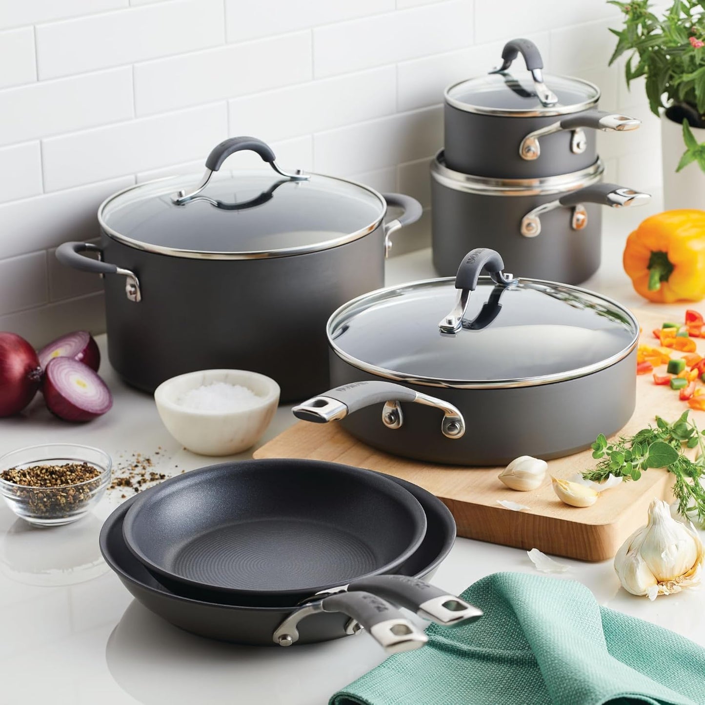 Circulon 83903 Radiance Hard Anodized Nonstick Cookware Pots and Pans Set, 10 Piece, Gray