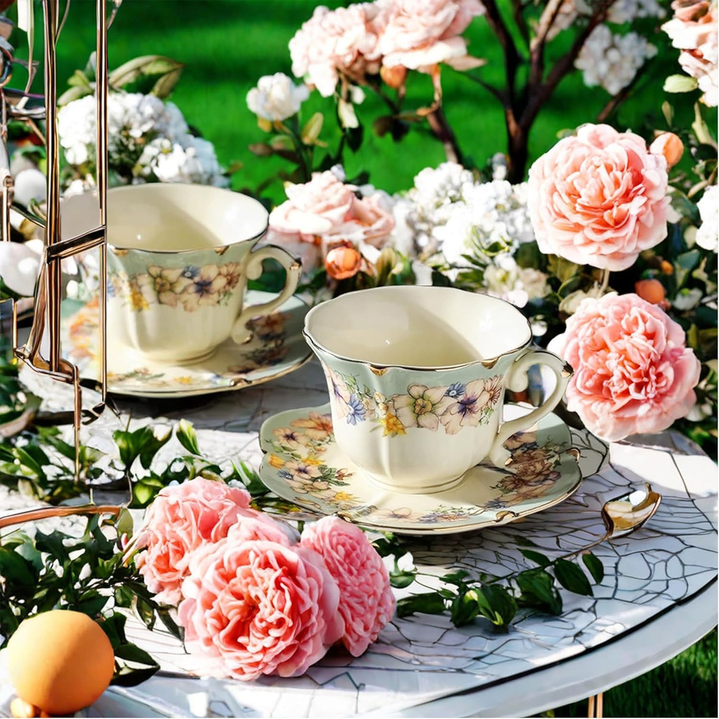 TATSUMI Country Roses Bone China Tea Cup and Saucer Set, 3 Pieces, Vintage Style, For Women and Tea Parties(Dutch Blue,1 Set)